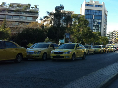 Πήχτρα στα… ταξί